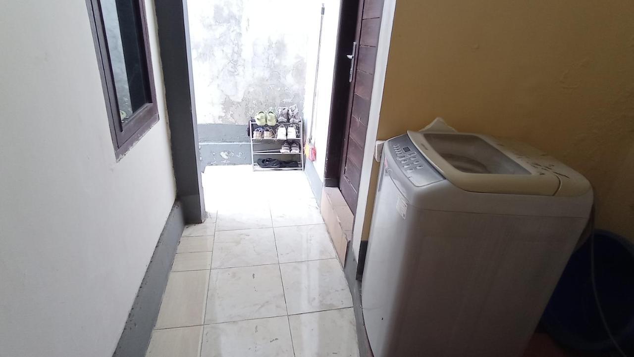 Neny'S Homestay Saba Exterior photo